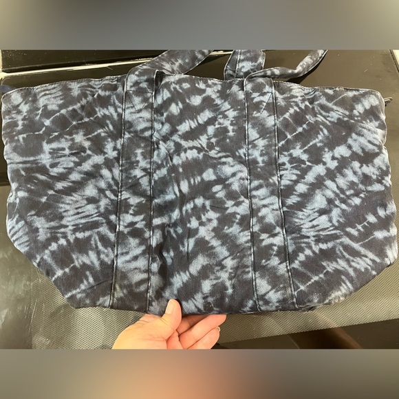 Victoria's Secret Blue Tie-Dye denim Weekender Tote Bag - Picture 4 of 8